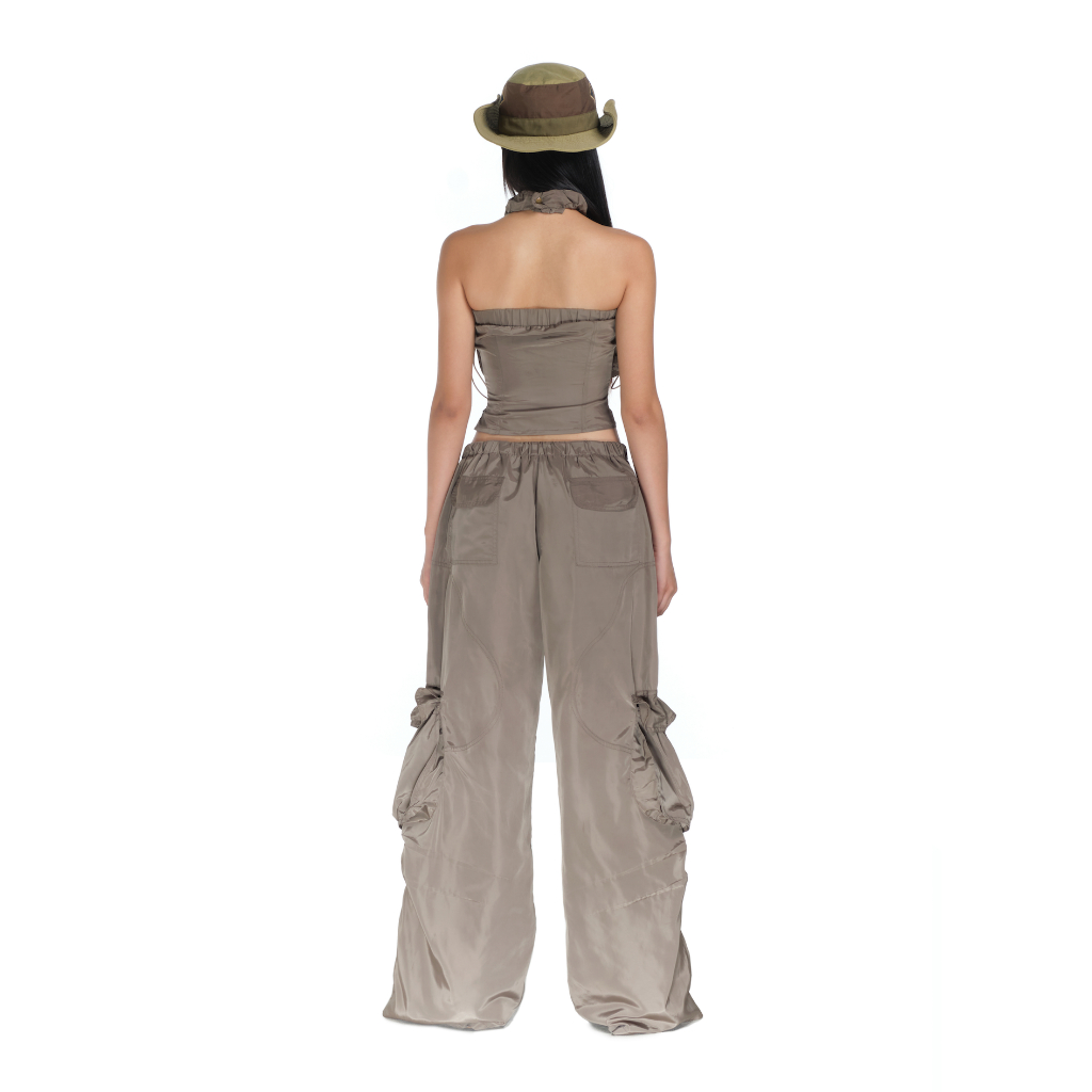 Quần dù rêu HeartBurn