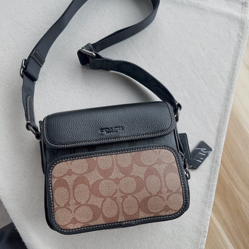 Túi đeo chéo nam Coach da thật hàng hiệu đi chơi, đi làm, đi du lịch đủ mẫu mới 100%