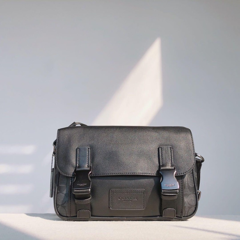 Túi đeo chéo nam Coach da thật hàng hiệu đi chơi, đi làm, đi du lịch đủ mẫu mới 100%