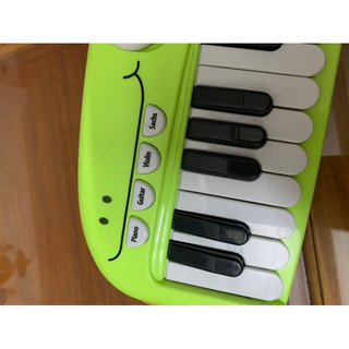 ĐỒ CHƠI ĐÀN PIANO HUGGIES