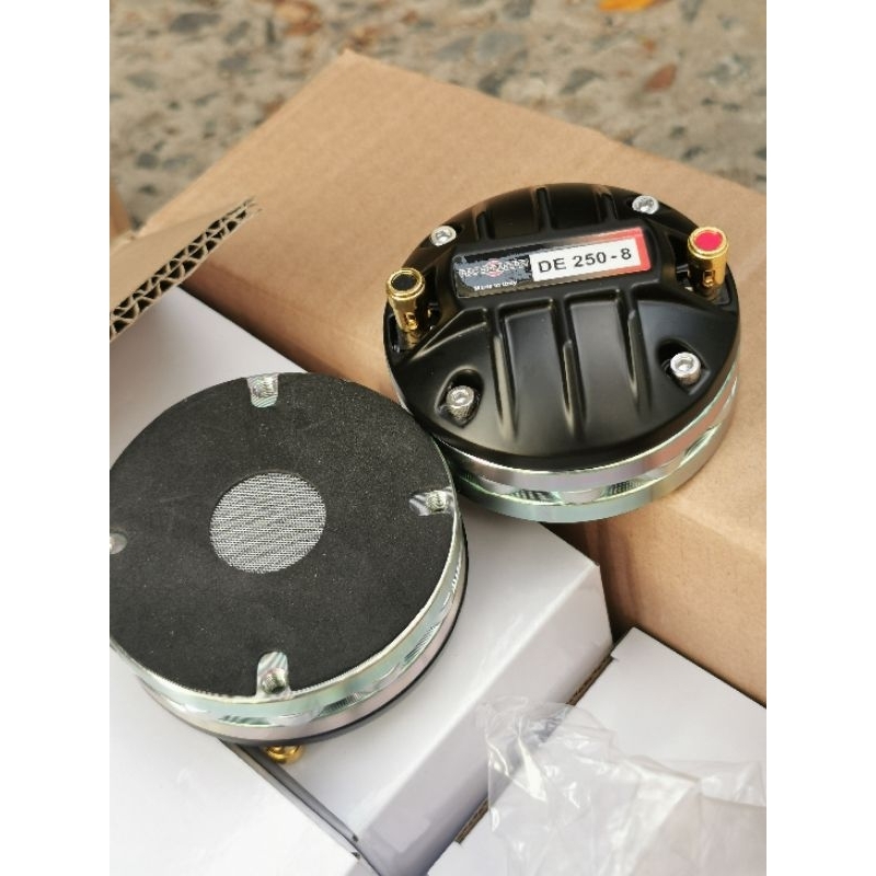 Treble 450 từ neo hay hơn từ thường , dùng cho dàn nhạc đi show và dàn karaoke cao cấp