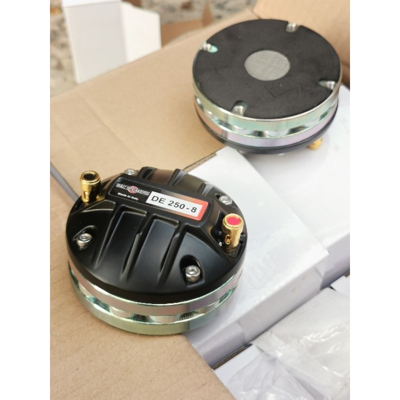 Treble 450 từ neo hay hơn từ thường , dùng cho dàn nhạc đi show và dàn karaoke cao cấp