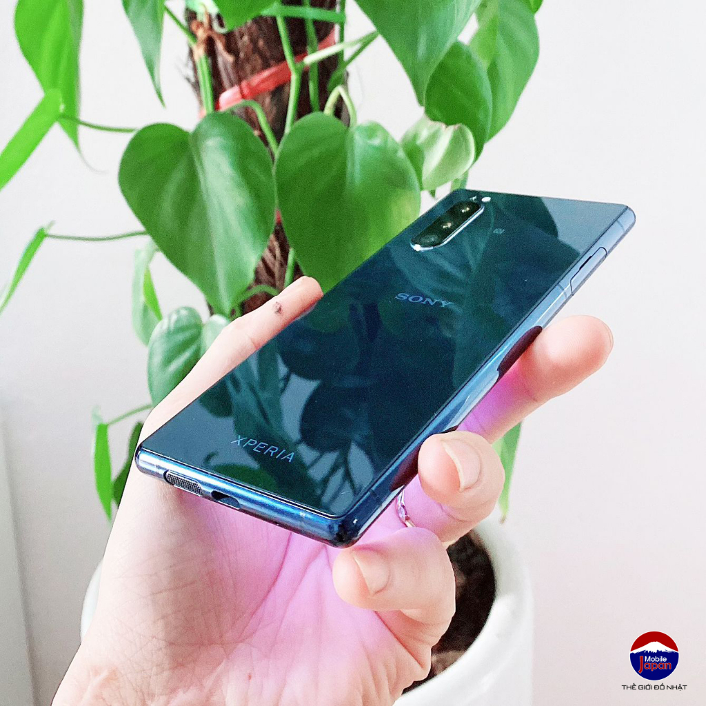 Điện thoại sony xperia 5, Chip 855, ram 6gb , like new chính hãng