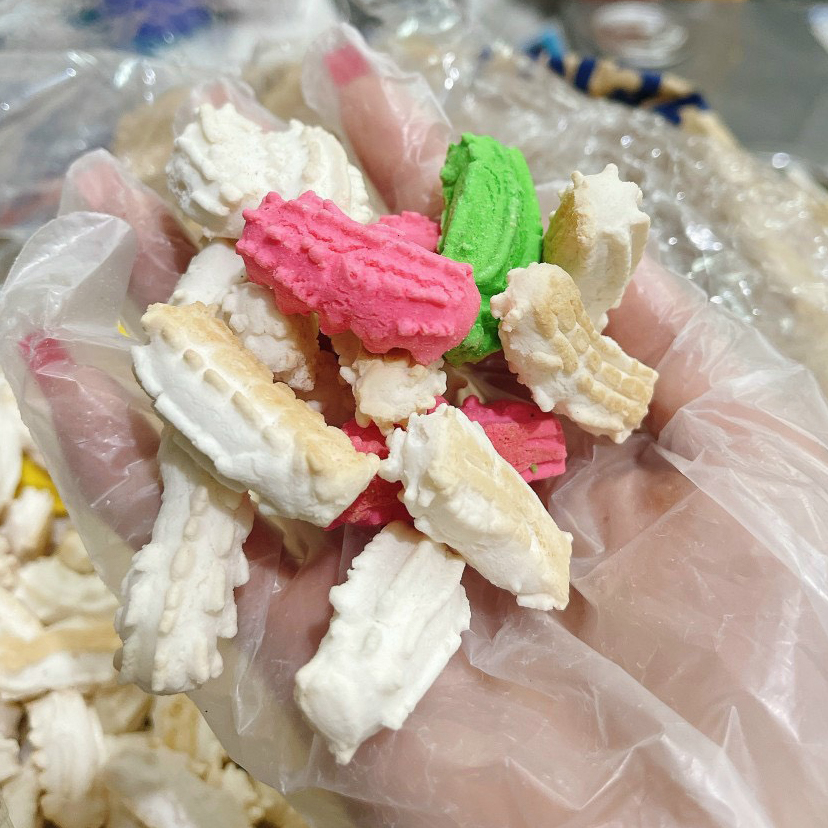 Bánh Men Gai Sữa Nhiều Màu Sắc Tuổi Thơ ~180g