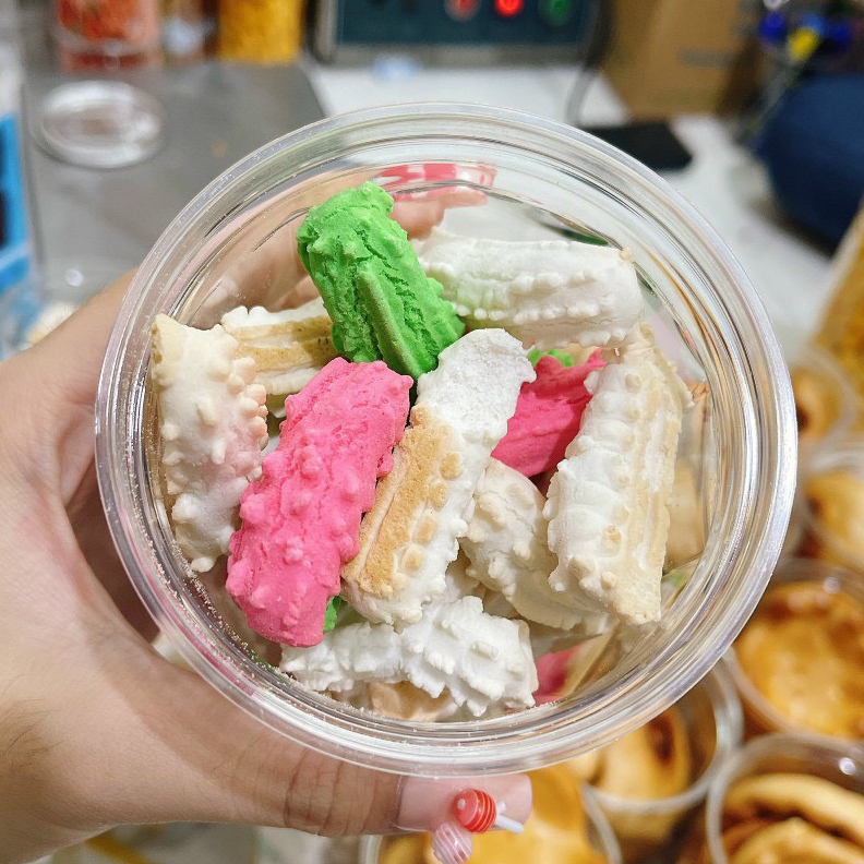 Bánh Men Gai Sữa Nhiều Màu Sắc Tuổi Thơ ~180g