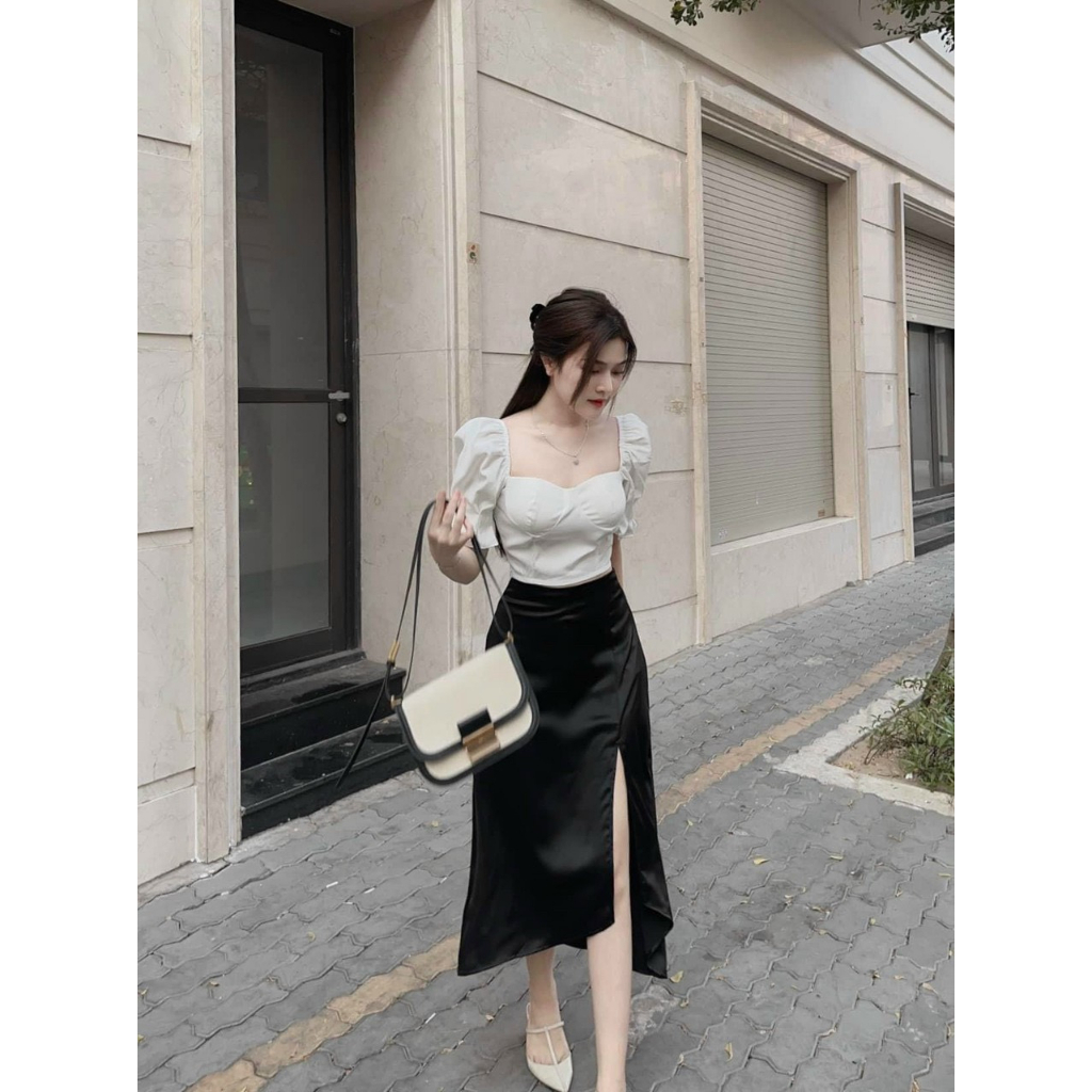 Set áo cup ngực tay phồng bo chạy moking mix chân váy xẻ tà 2 màu trắng đen chất vải cotton lạnh