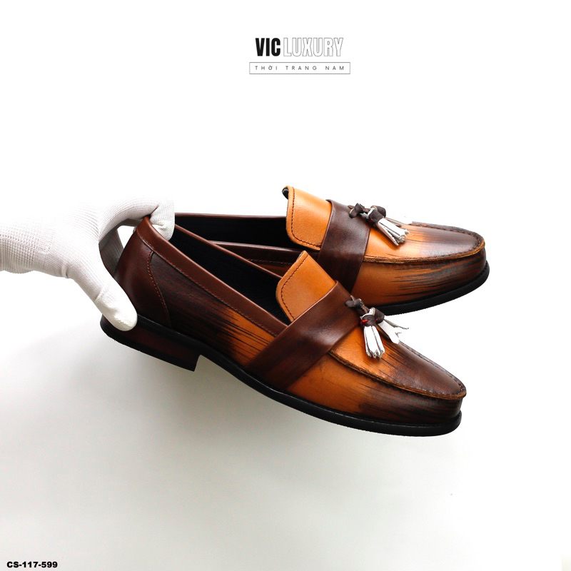 Giày da bò nam nâng chiều cao siêu đẹp, siêu đẳng cấp ,đế GỖ PHÍP có lớp cao su rất êm được khâu chắc chắn ! CS-117