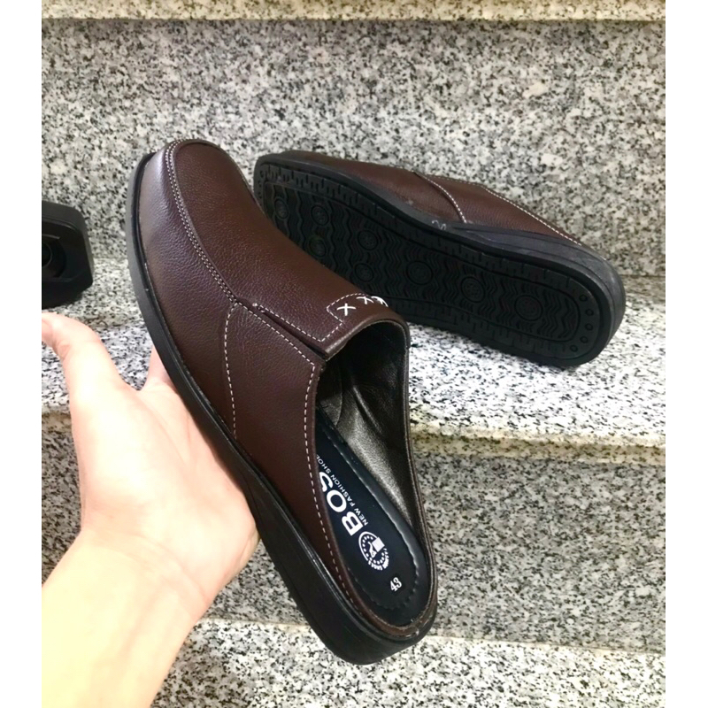 Giày sapo nam da mềm,mang êm chân..kiểu dáng đẹp..màu nâu..đế khâu sẵn rất chắc chắn