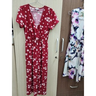đầm hoa xẻ tà