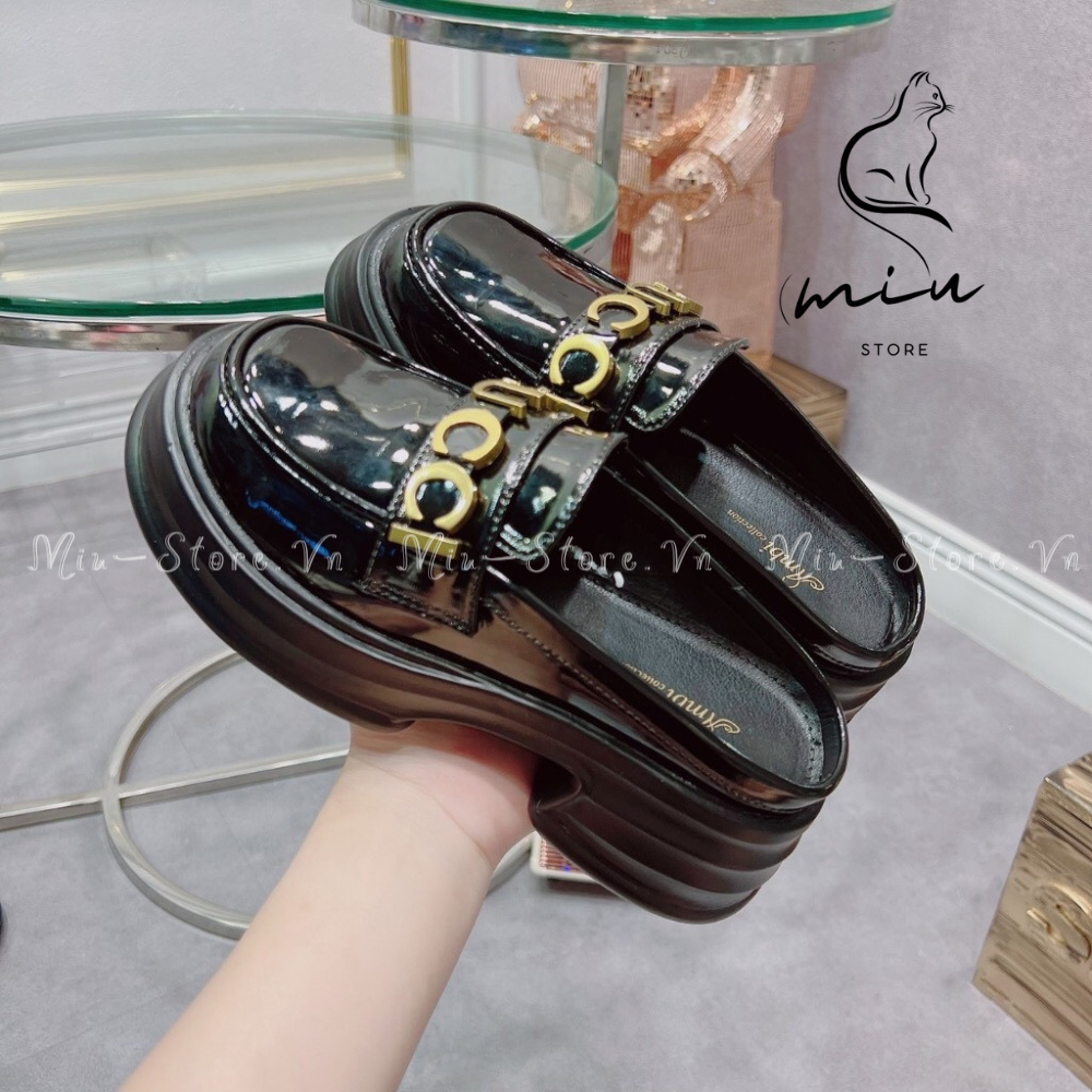 Sục da bóng mũi tròn, sục guci, sục nữ