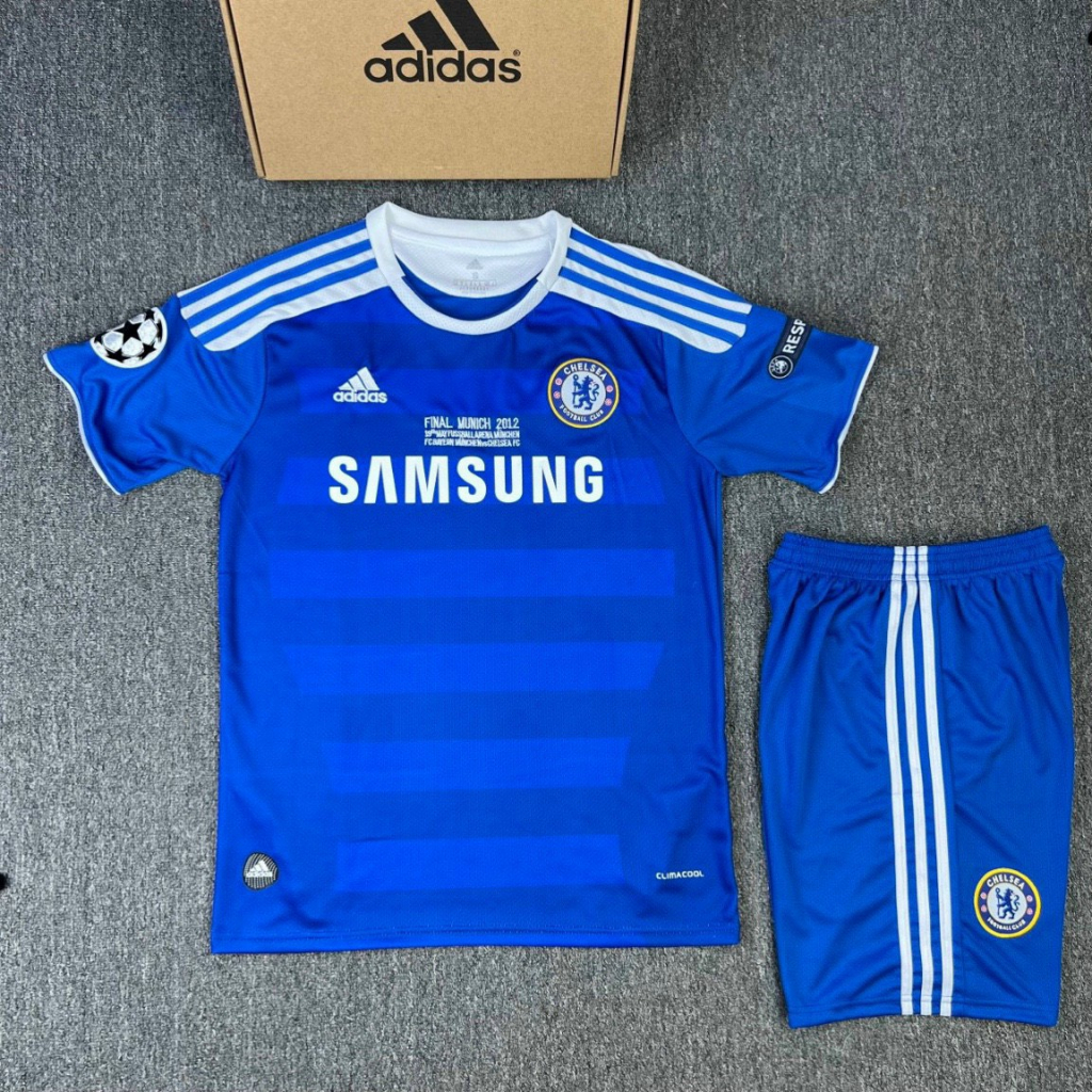 Bộ quần áo bóng đá Chelsea mùa giải 2012 màu xanh vải gai Thái Lan logo thêu đầy đủ