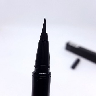 Kẻ mắt Agapan Waterproof Eyeliner Black - Chuẩn Auth