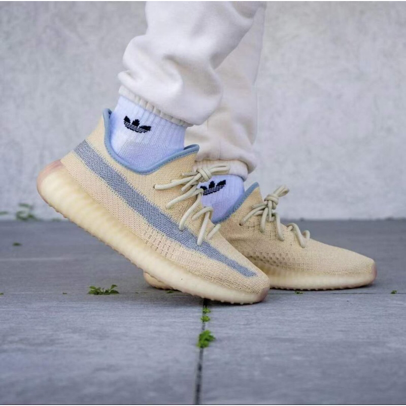giày sneaker yeezyboost 350v2 "static"