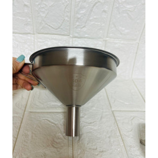 phễu, quặn inox 304 có lưới lọc