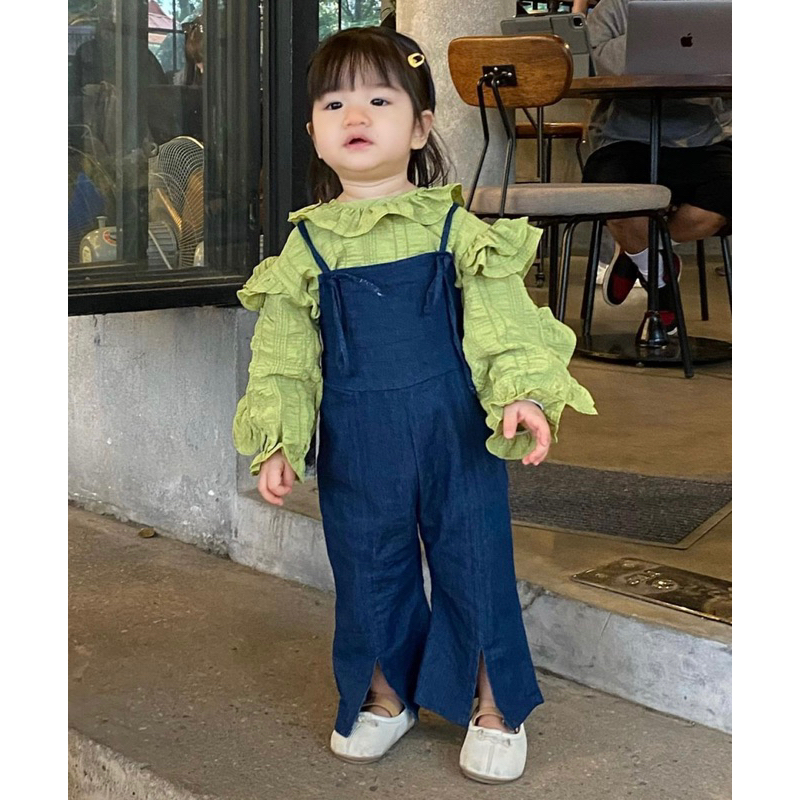 Áo bèo xanh bơ + yếm jean demine em bé Nanci room