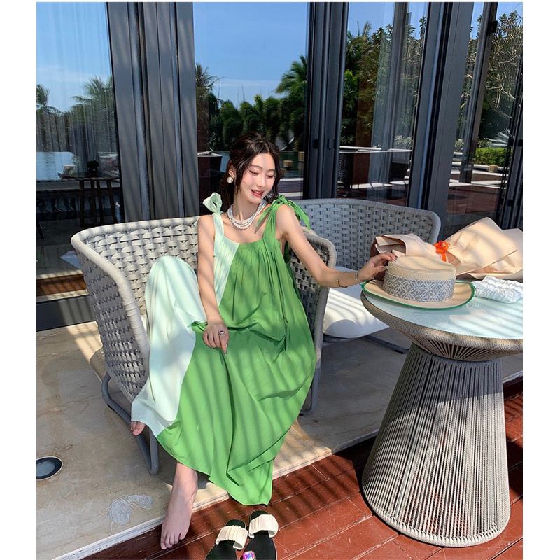 Yona’s Đầm hai dây đi biển mùa hè màu xanh nhẹ nhàng hot trend D28