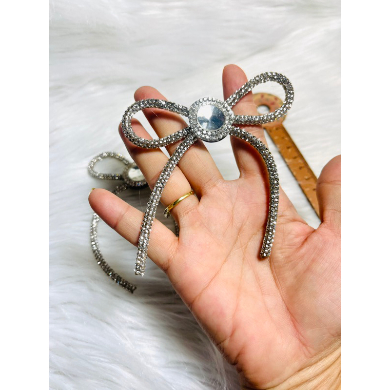 Dây ru ban đính full đá dùng làm nơ, trang trí áo, giày.  KT 0,5 m