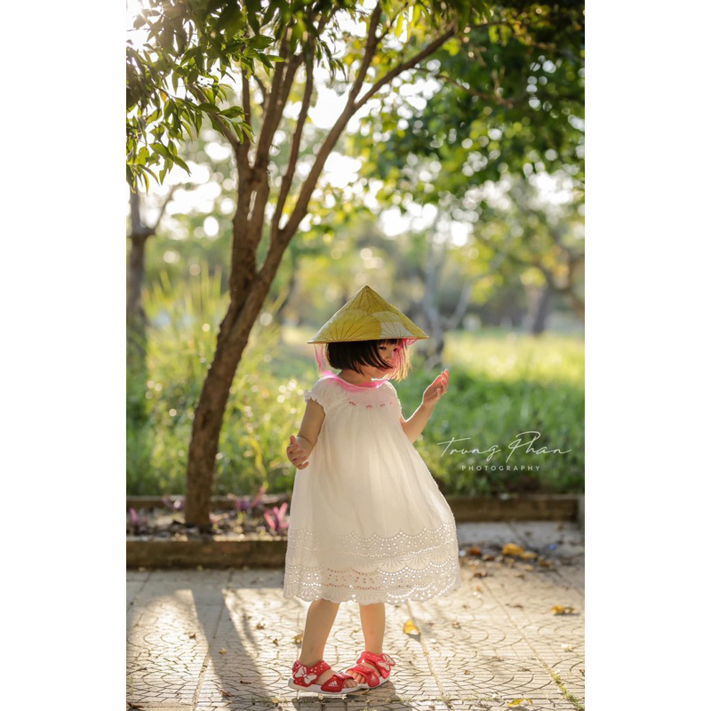 NÓN LÁ SEN SIZE CHO BÉ/ phụ kiện chụp hình độc đáo