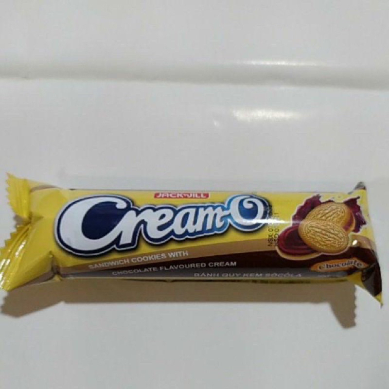 Bánh quy Cream O socola kem hương vani 85g