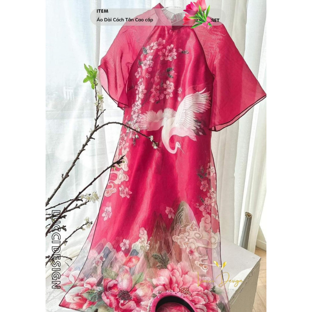 áo dài mặc đám cưới dáng cách tân cho nữ màu hồng đậm kĩ thuật in3d và hoa thêu kêt nổi dáng tay ngắn