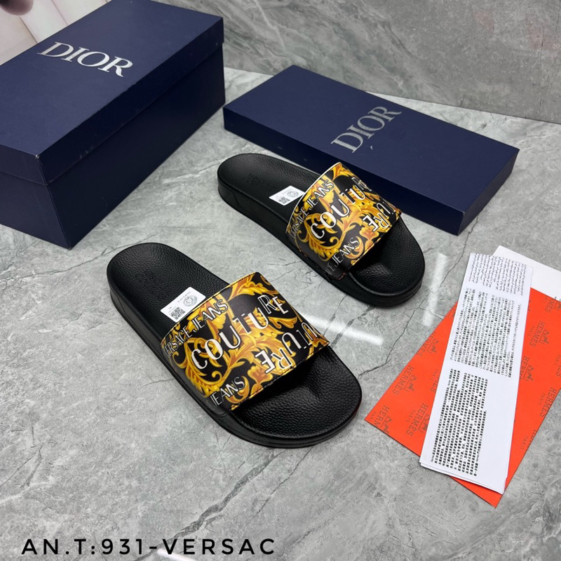 Dép lê nam Versace đế cao cấp quai da có gắn logo biểu tượng hãng