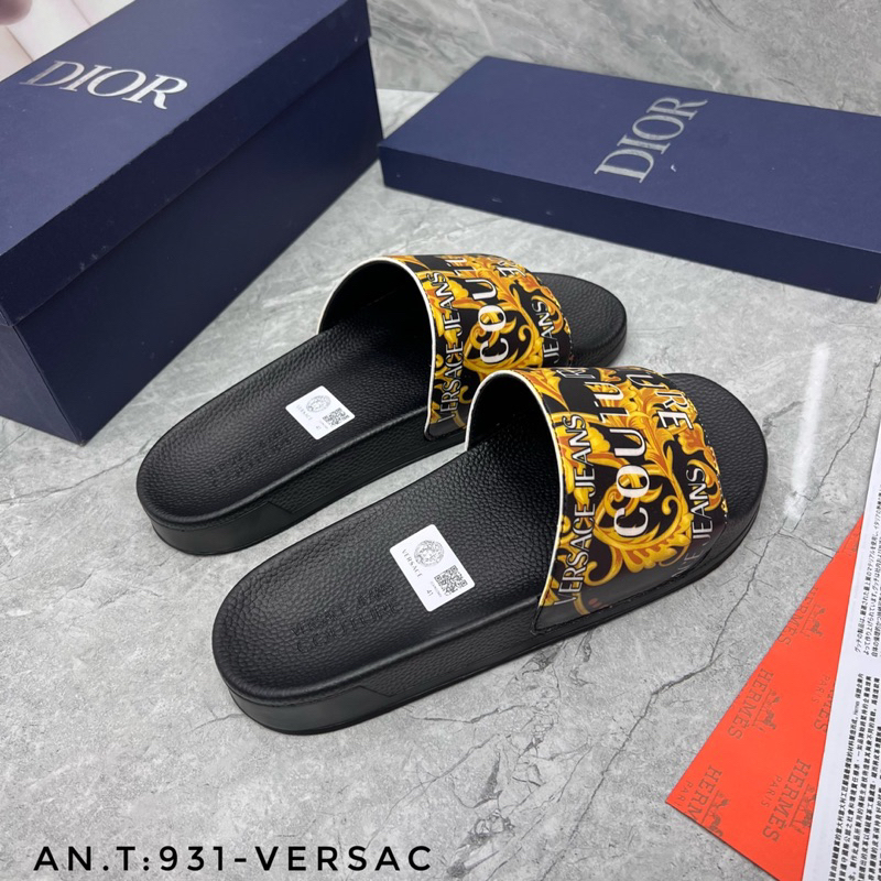 Dép lê nam Versace đế cao cấp quai da có gắn logo biểu tượng hãng