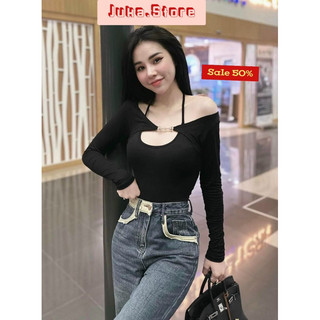 Áo thun kiểu nữ tay dài phối khoen hở vai hàn quốc.