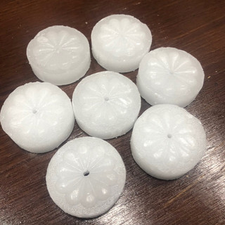sáp vuốt chỉ