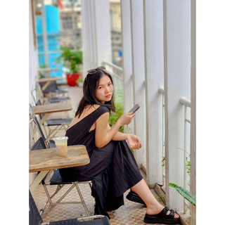 Đầm lưng cổ V đuôi cá ( ảnh thật)