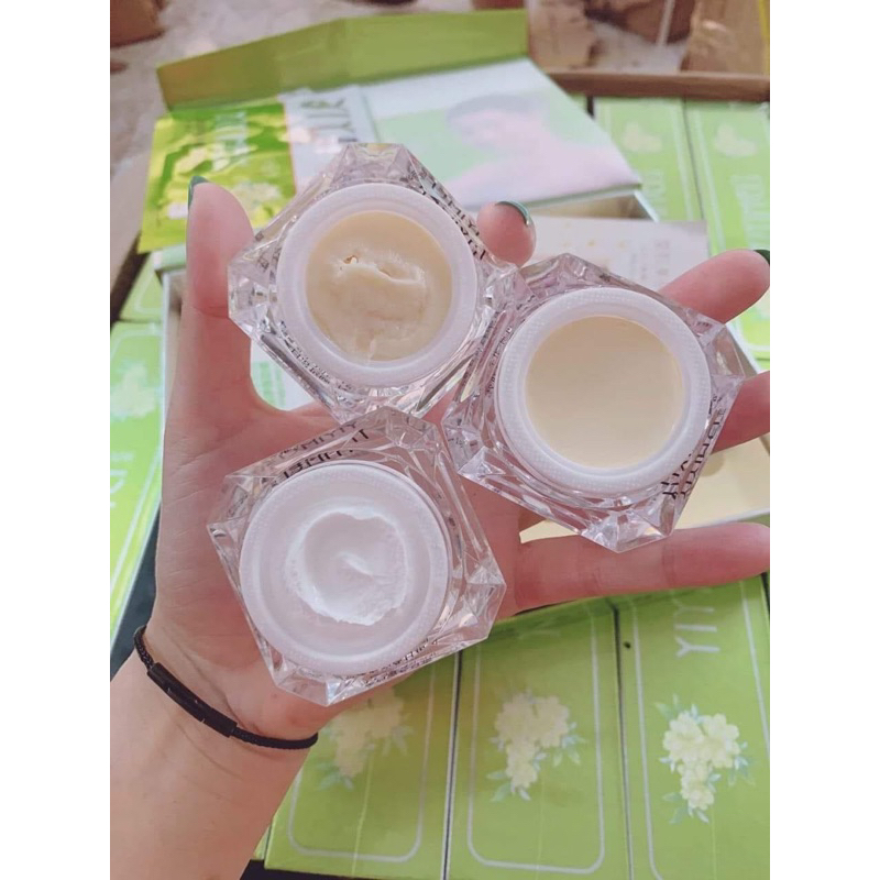 [Chính Hãng] Mỹ phẩm làm mờ nám Yiyimei 5in1, Kem nám, tàn nhang, dưỡng trắng da cao cấp Yiyimei. | BigBuy360 - bigbuy360.vn