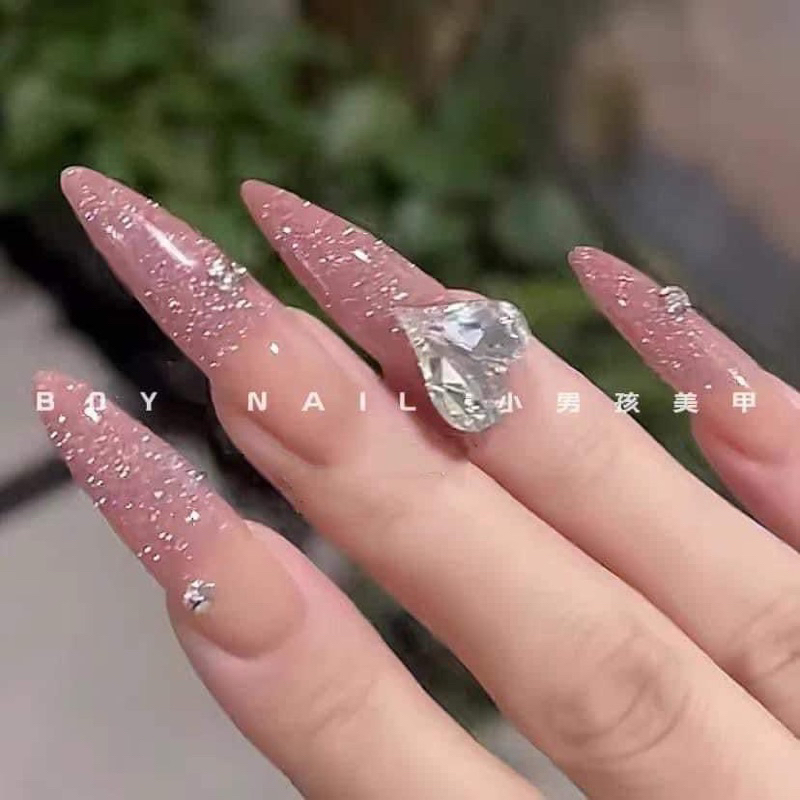 Set 10 viên đá trái tim trang trí móng siêu xinh hit