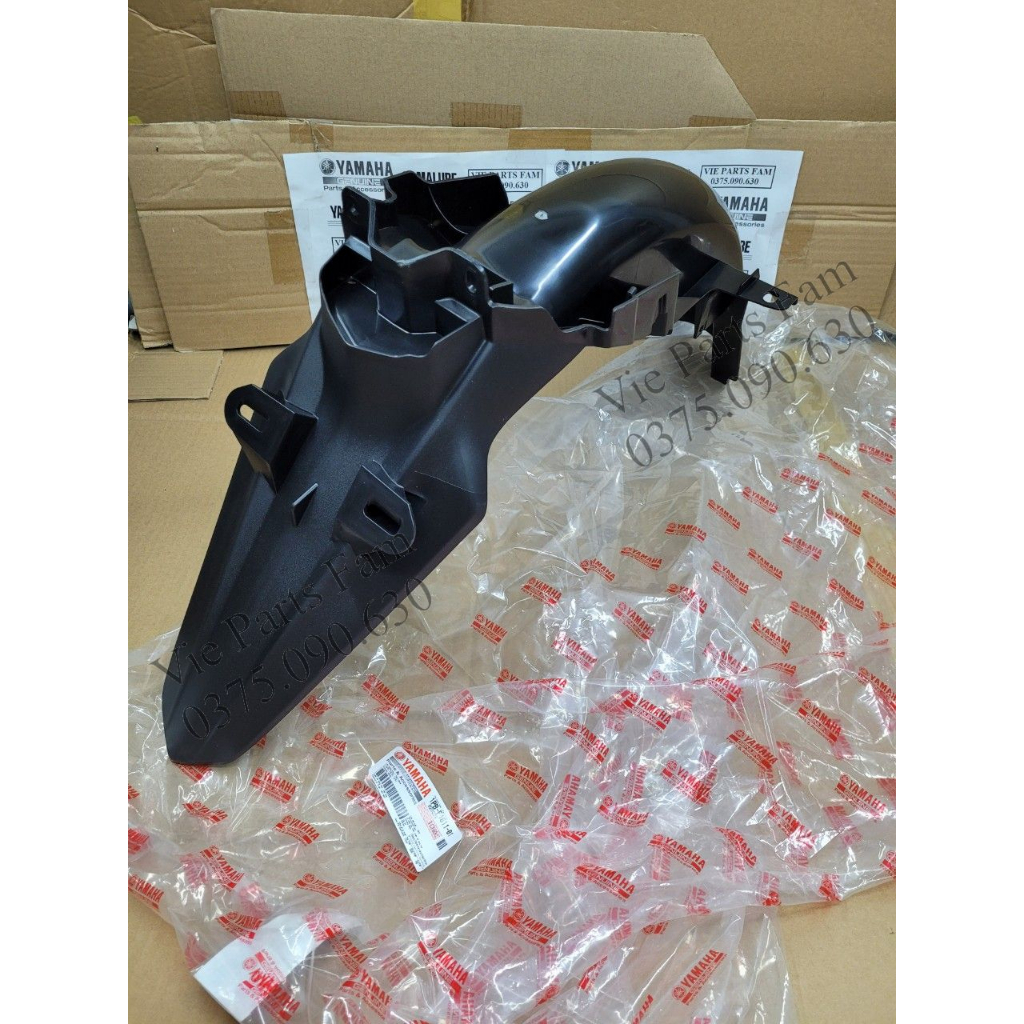 Chắn bùn sau, đuôi biển số Jupiter Fi , hàng chính hãng Yamaha mới 100%