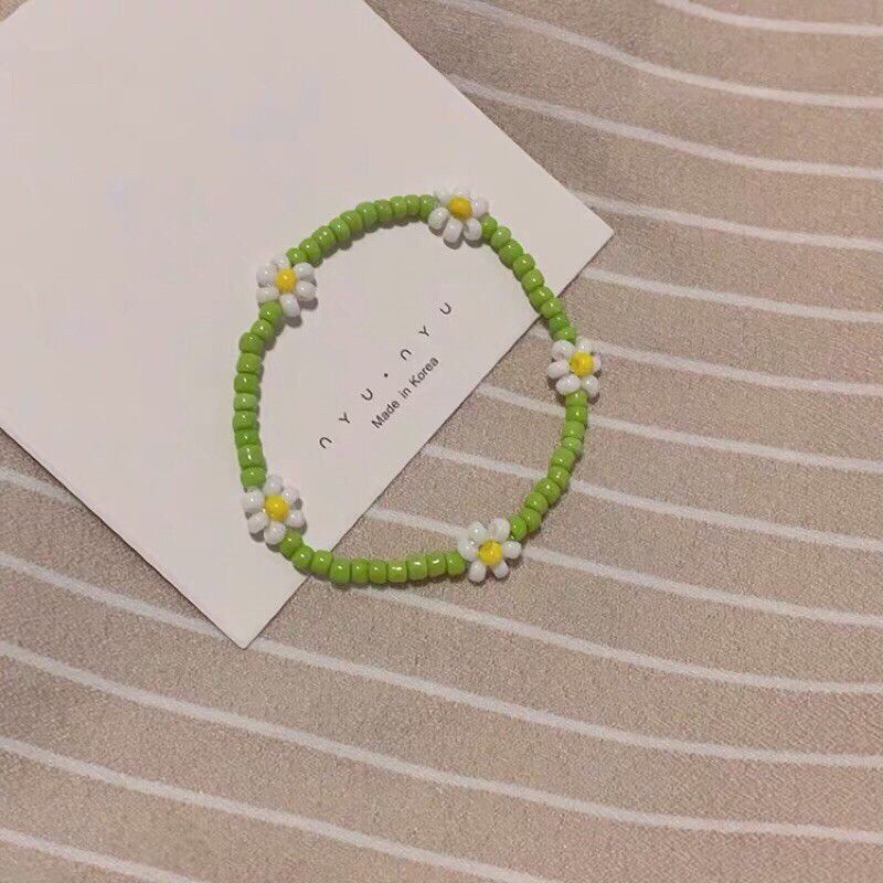 Vòng Tay Hạt Cườm Hình Hoa Trắng Phối Xanh Bơ Handmade Cheap Moment Với Blackpink