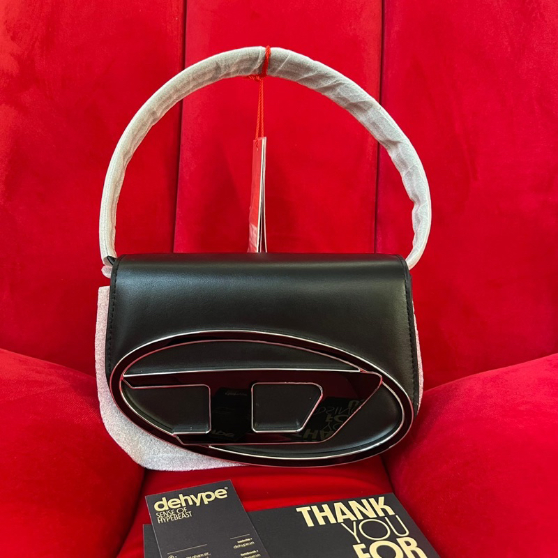 Túi DEHYPE kẹp nách đeo chéo