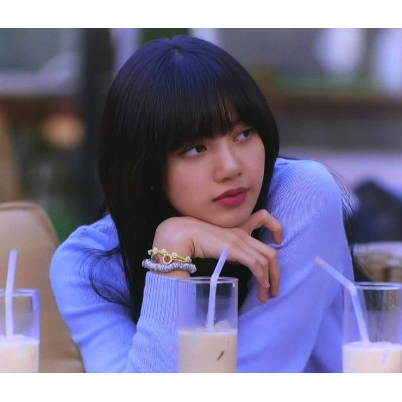 Vòng Tay Hạt Cườm Hình Hoa Trắng Phối Xanh Bơ Handmade Cheap Moment Với Blackpink