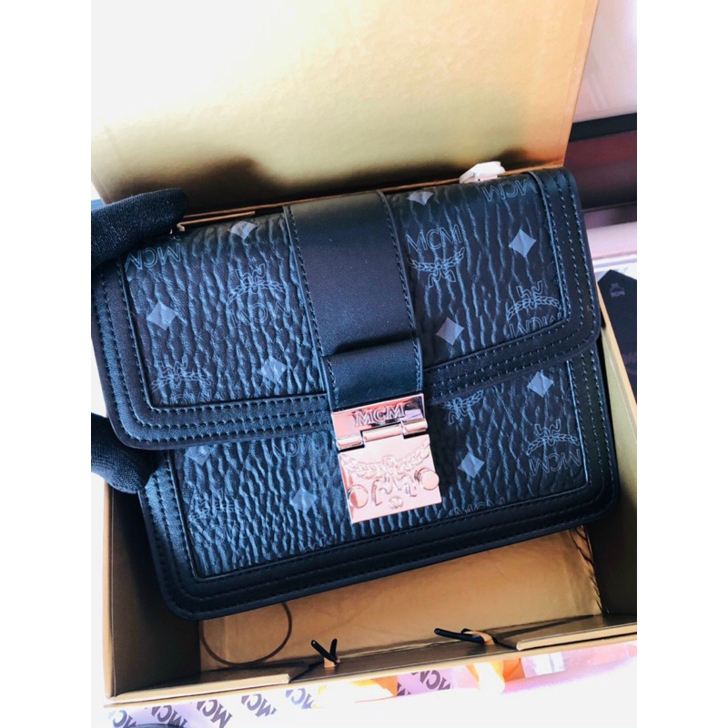 Túi đeo chéo MCM cao cấp