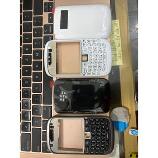 vỏ blackberry 9320 mặt trước, nắp sau kèm phím(đen, trắng)
