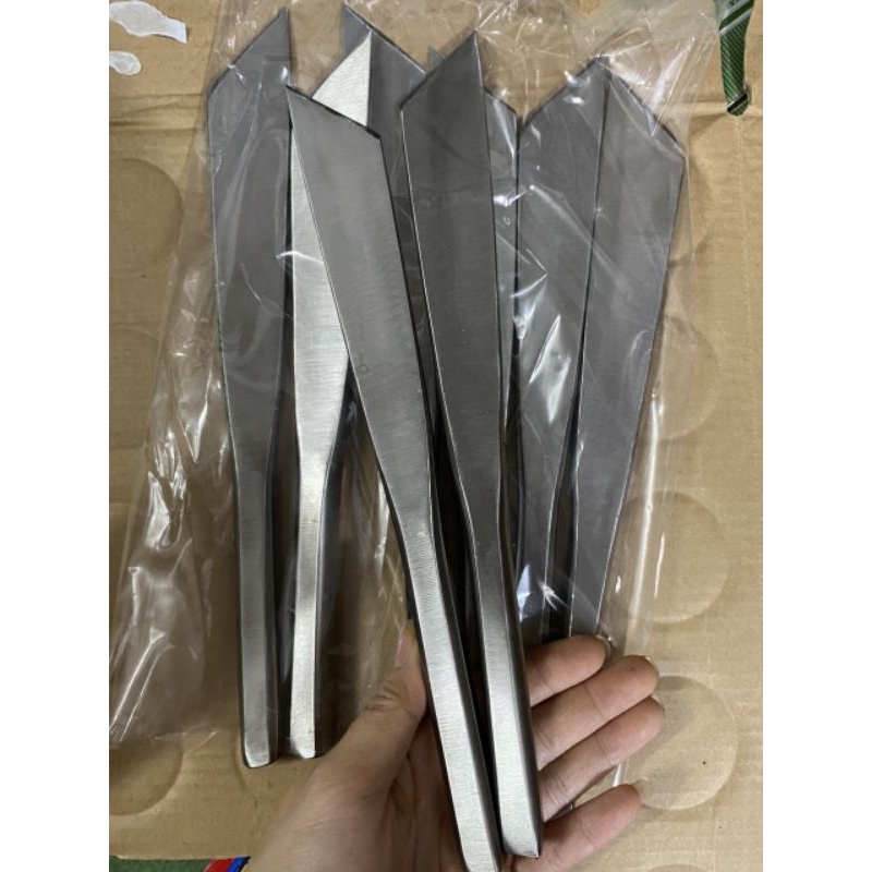 Dao khui sầu riêng inox nguyên khối loại tốt