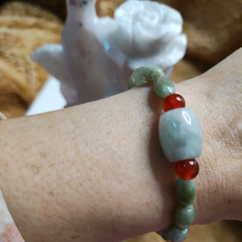 Vòng tay c.a.m.t.h.a.c.h hạt dạng lu 5.5li