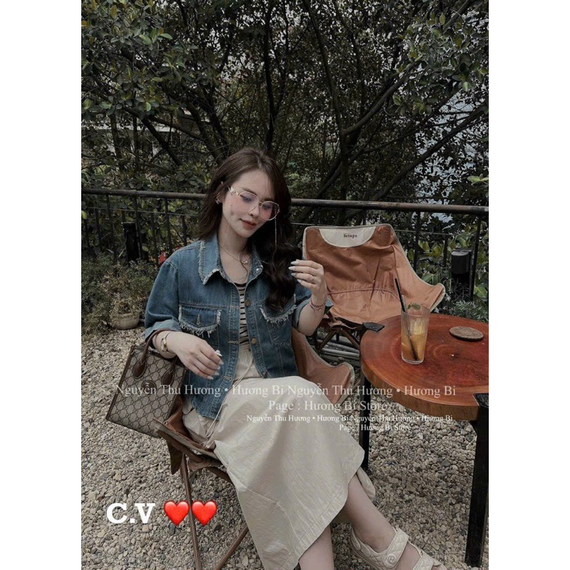 Áo sơ mi bò phối phong cách sang chảnh