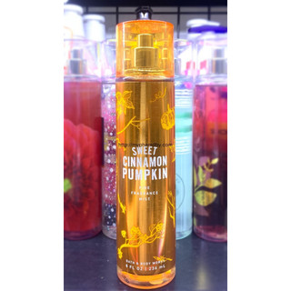 Xịt thơm toàn thân Bath and Body Works Sweet Cinnamon Pumpkin 236ml - 8 fl oz