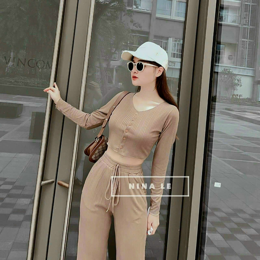 Set bộ cổ tim áo tay dài mix quần dài ống rộng chất liệu thun gân dày dặn mềm mịn phong cách thể thao năng động