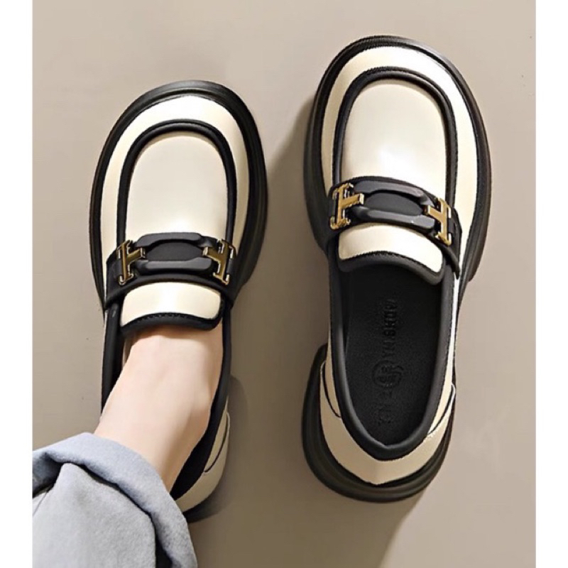 Giày búp bê xuka nữ gắn chữ TT da mềm thời trang cao cấp Giày tiểu thư kiểu dáng thời thượng