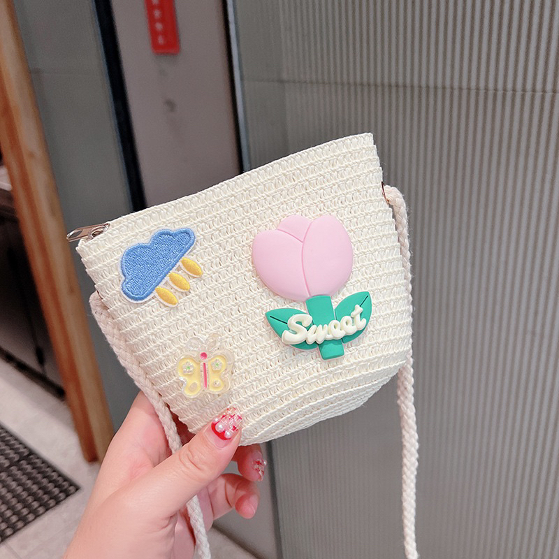 Túi cói mini đính hoa xinh đi biển cho bé