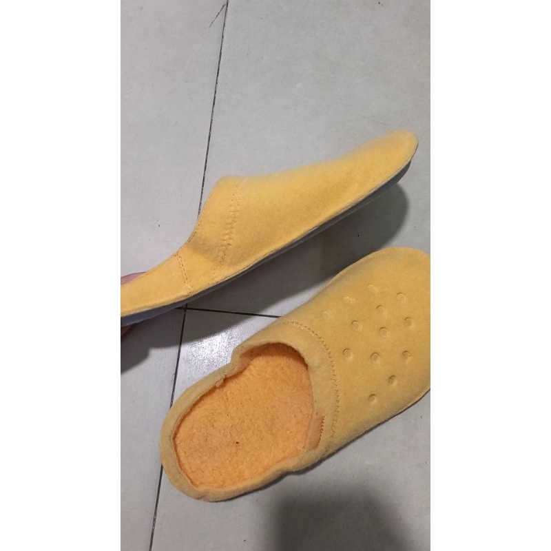 Giày mọi Crocs xuất xịn, mang ấm, nhẹ, kiểu dáng thời trang , nam nữ mang văn phòng, đi chơi