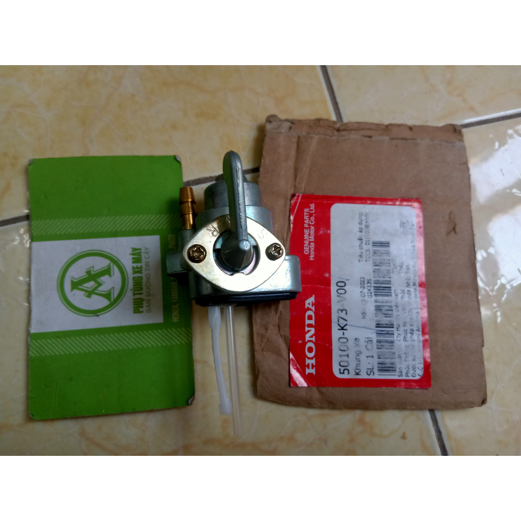 Khoá xăng của bình xăng lớn 67 loại 1