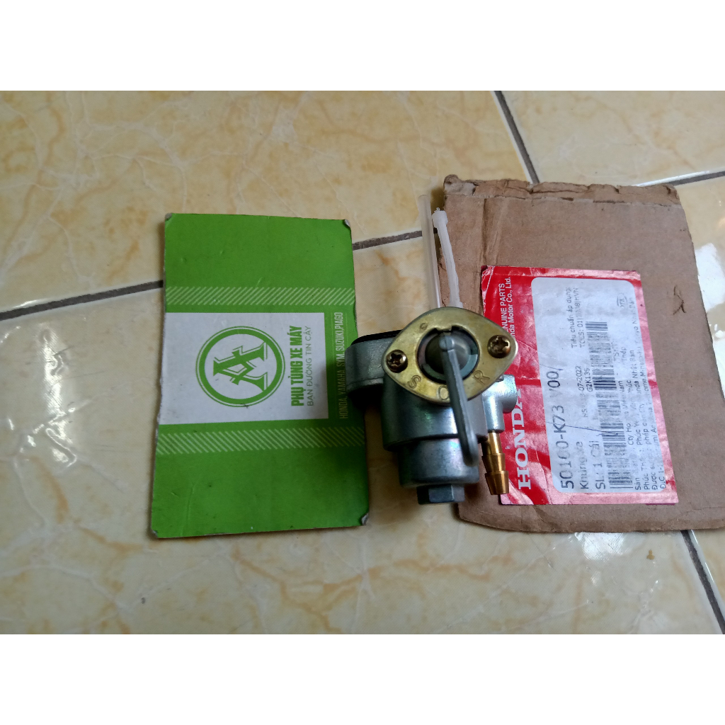 Khoá xăng của bình xăng lớn 67 loại 1