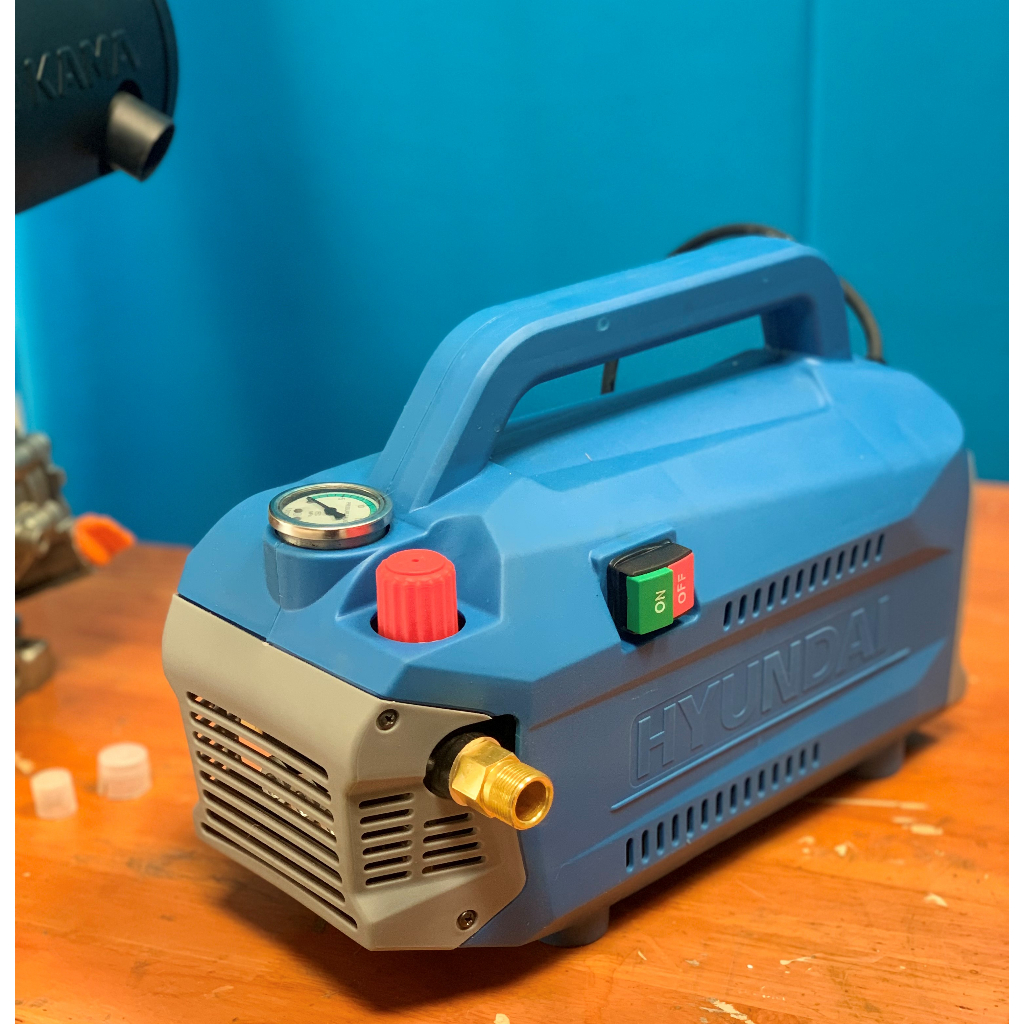 Máy rửa xe gia đình hyundai HRC918