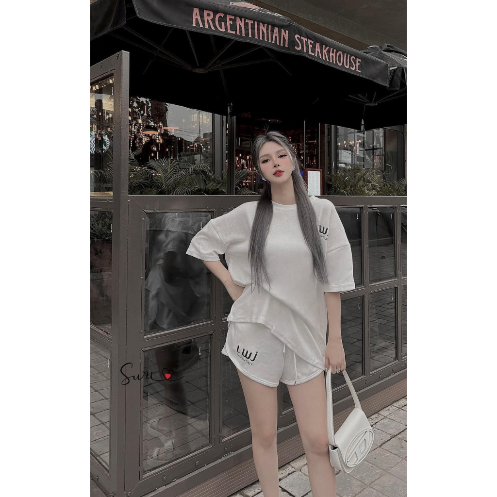 Set bộ áo phông hở lưng form rộng mix quần short ngắn phong cách trẻ trung cho mùa hè