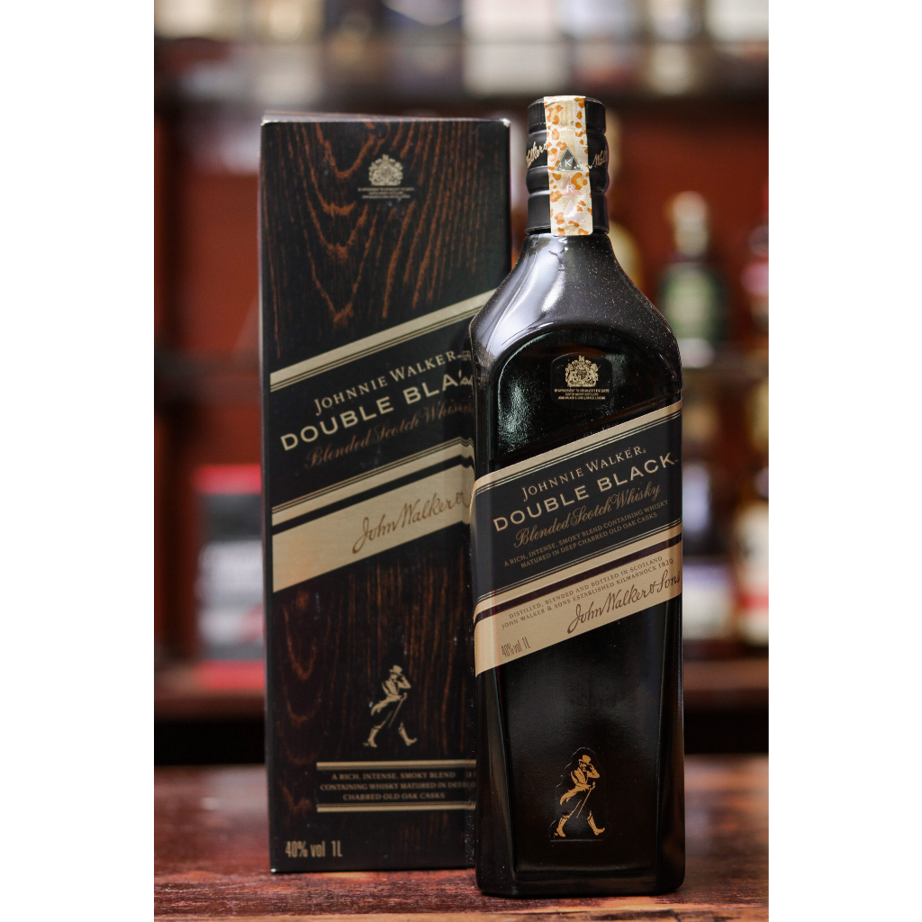 Rượu Johnnie Walker Double Black Blended Scotch Whisky 40% 1000ml